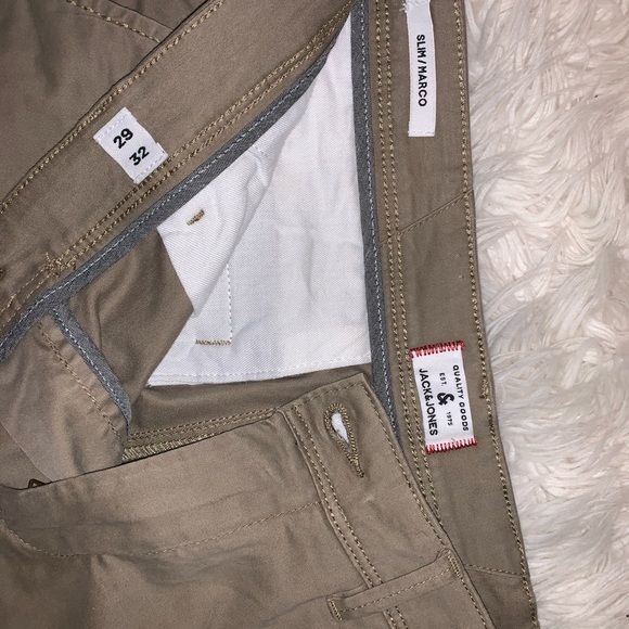Men’s beige chinos - Picture 3 of 3